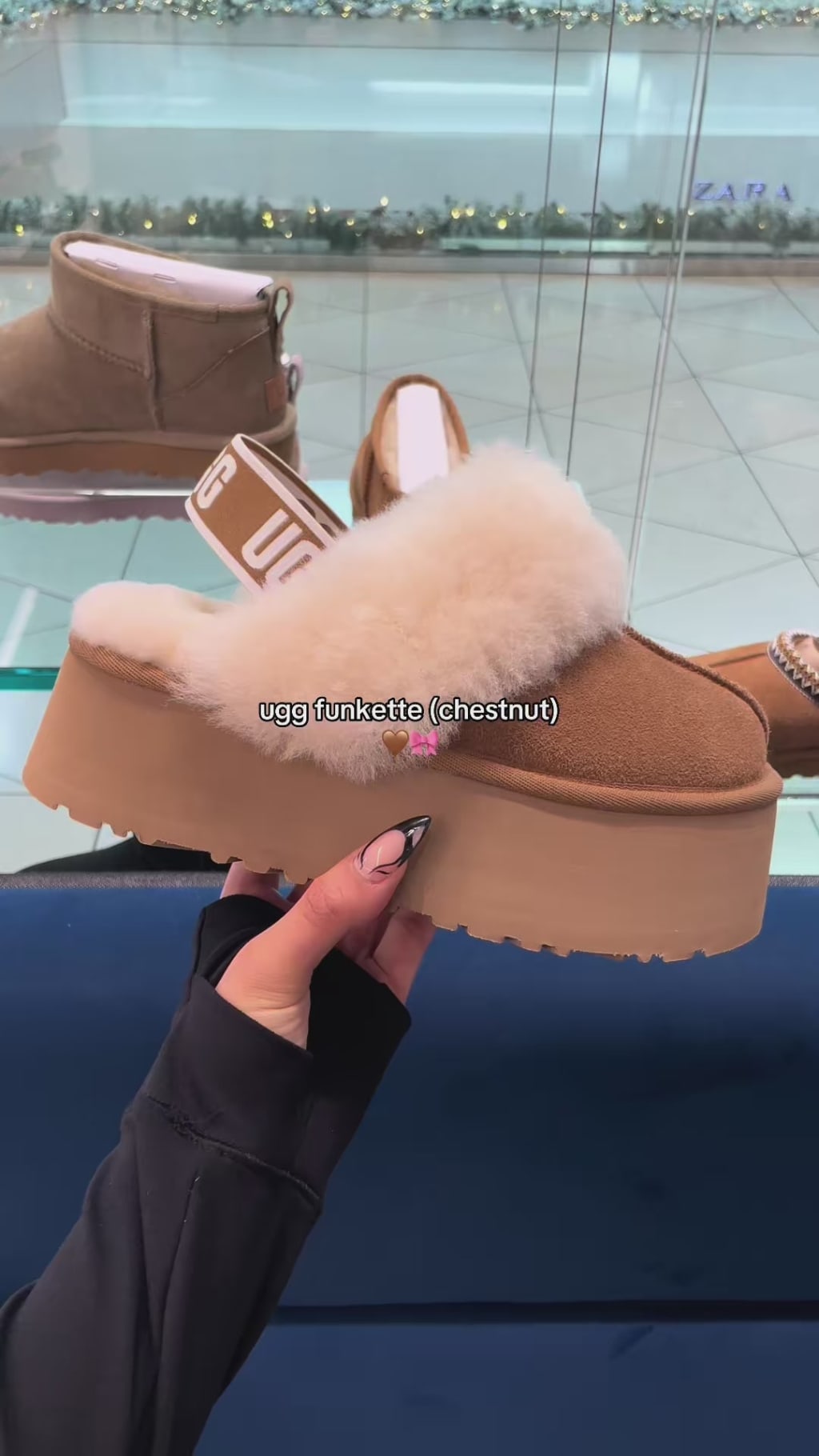 حذاء أنيق - UGG FUNKETTE